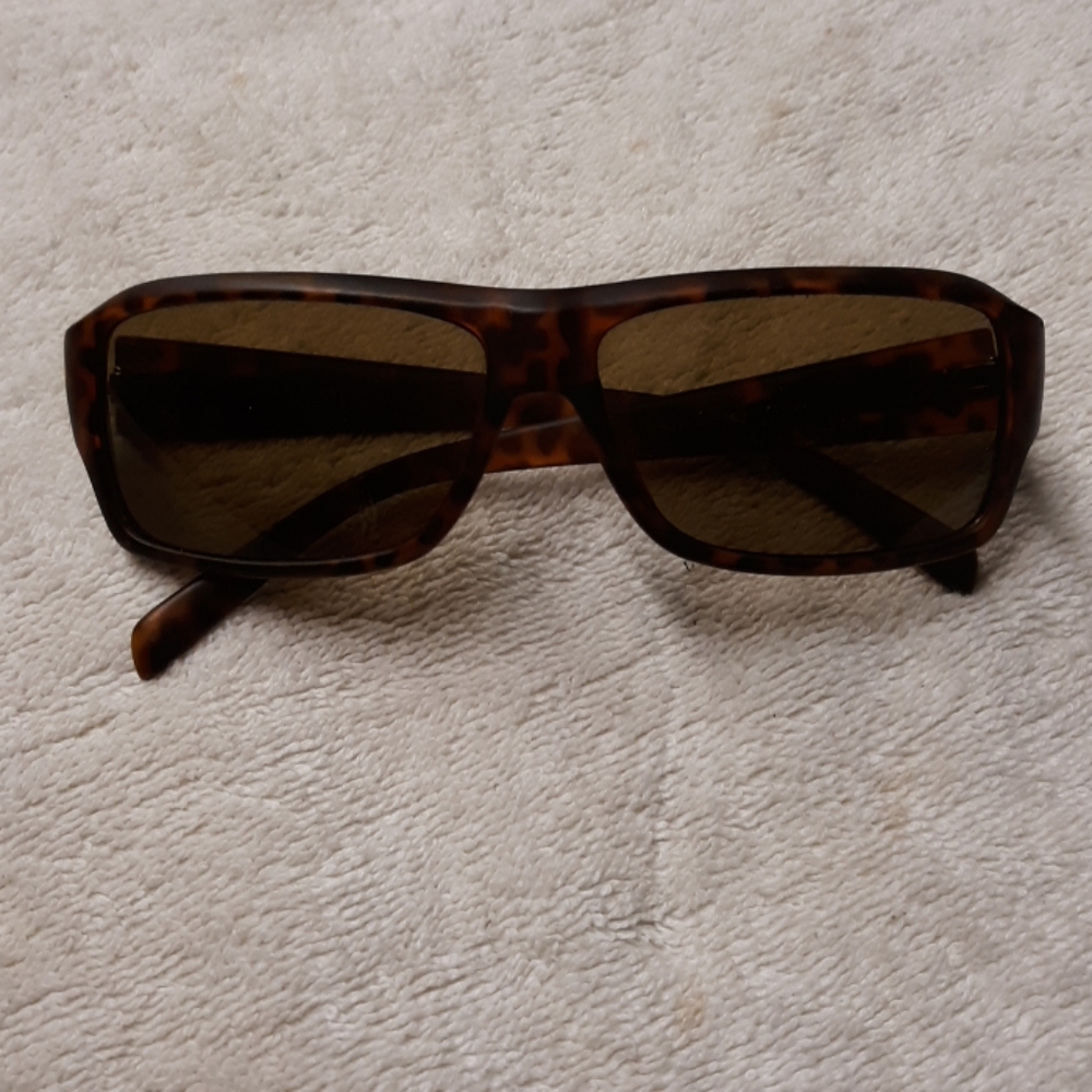 LEVIS SUNGLASSES